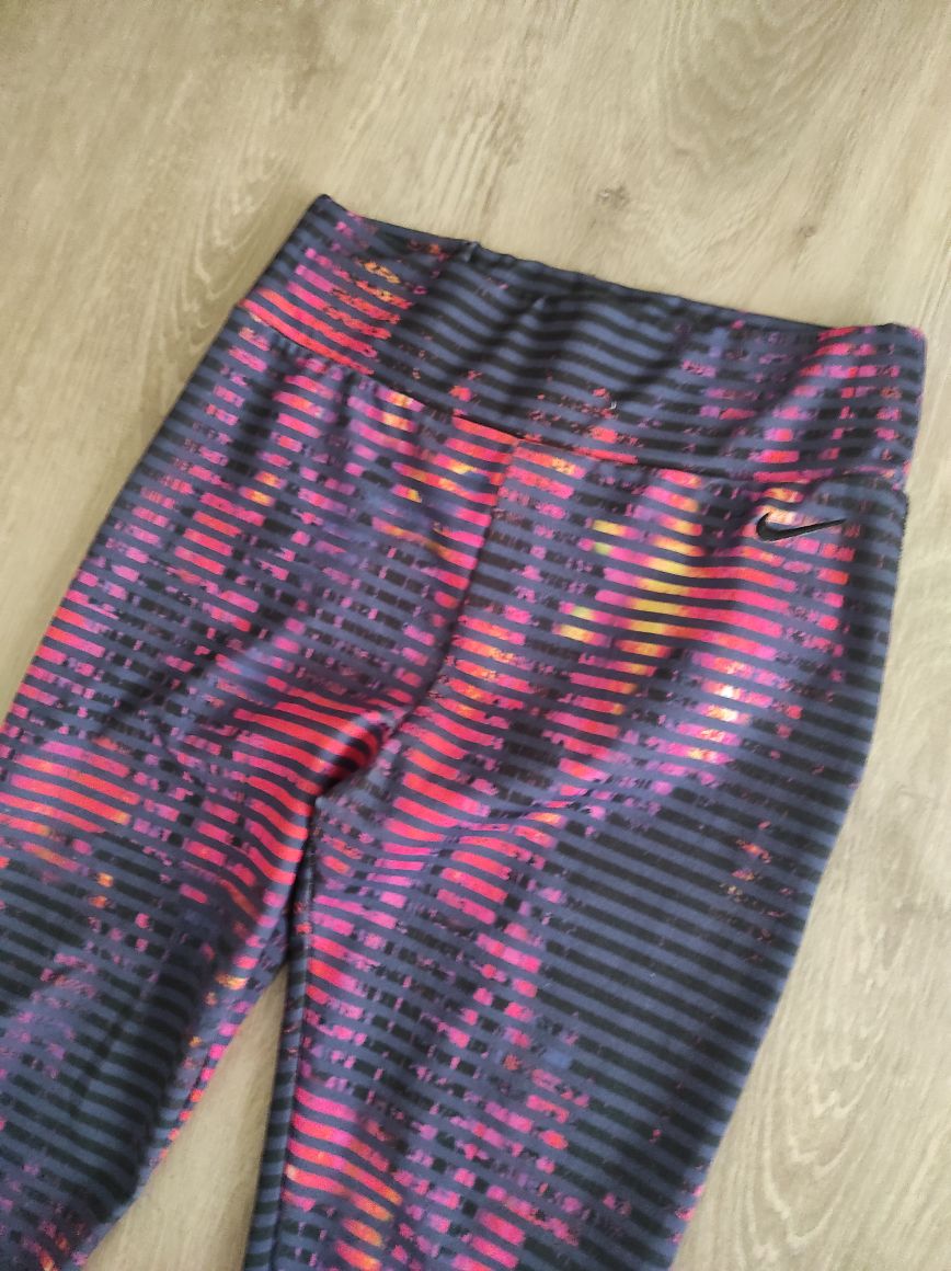 Desenli Beli Sert Lastikli Spor Scuba Tayt
